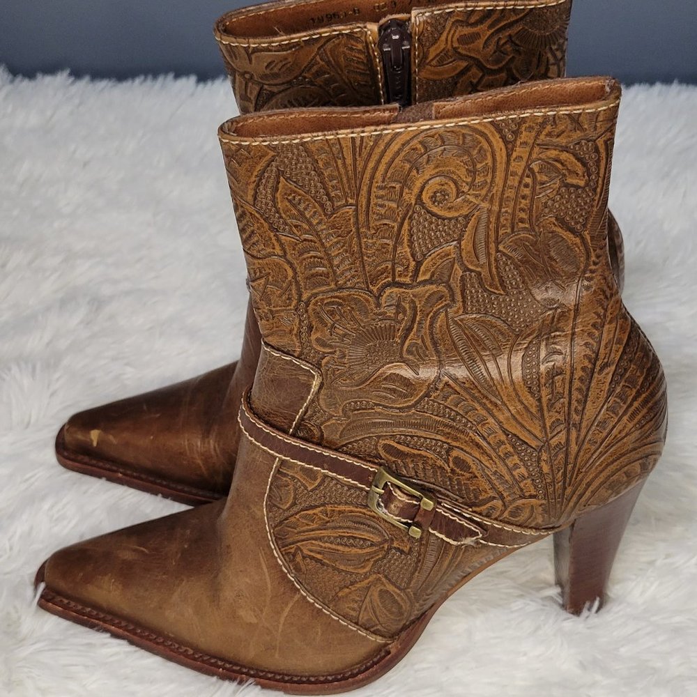 Worthington Brown Leather Embossed Tooled Heeled Ankle Boots Size 7